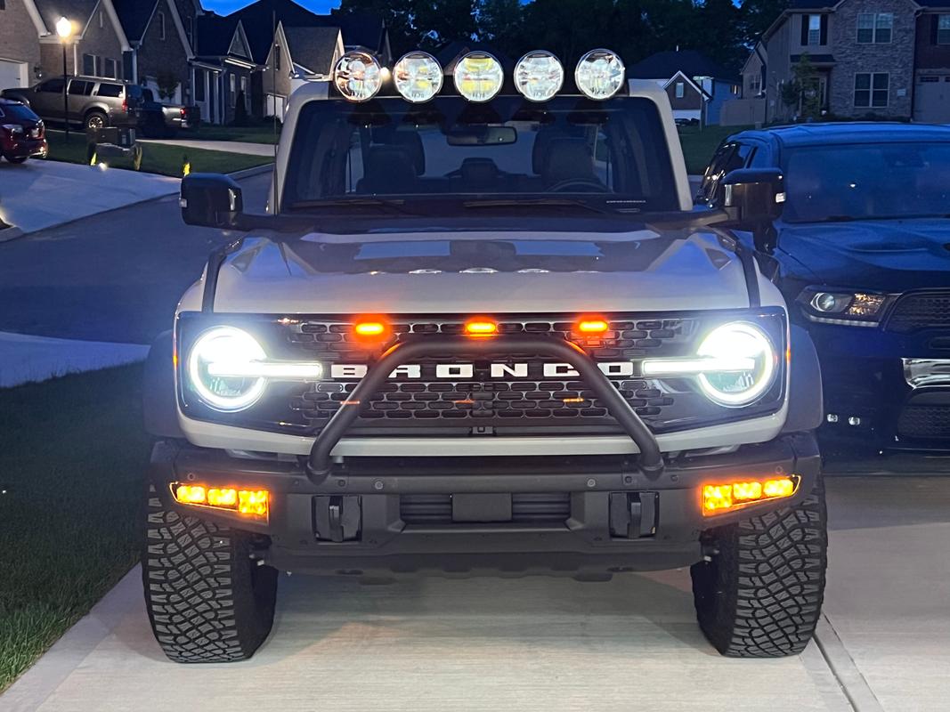 RTR Light Bar w/ PROJECT X FF.70 Lights (21+ Bronco - ALL/22+ Bronco R -  RTR Vehicles