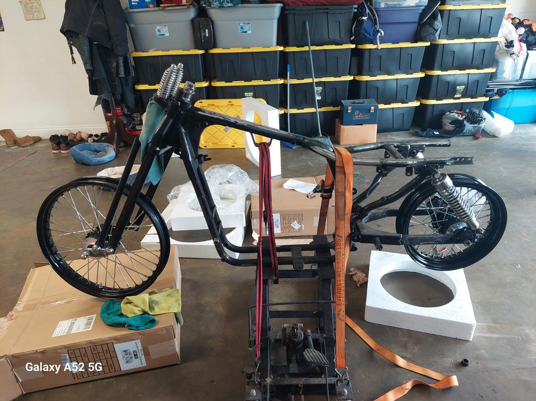 Black Front 40 Spoke Wheel 21 