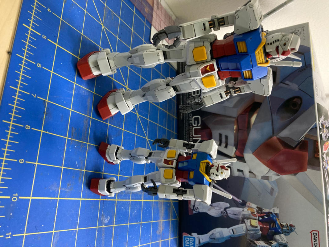 1/144 RG RX-78-2 Gundam