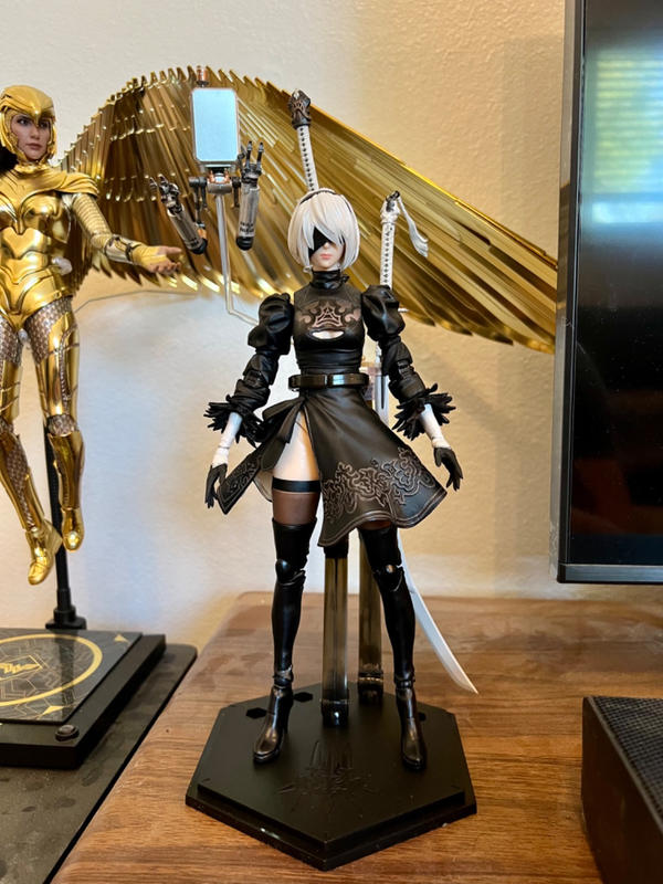 Fashion 2b play arts