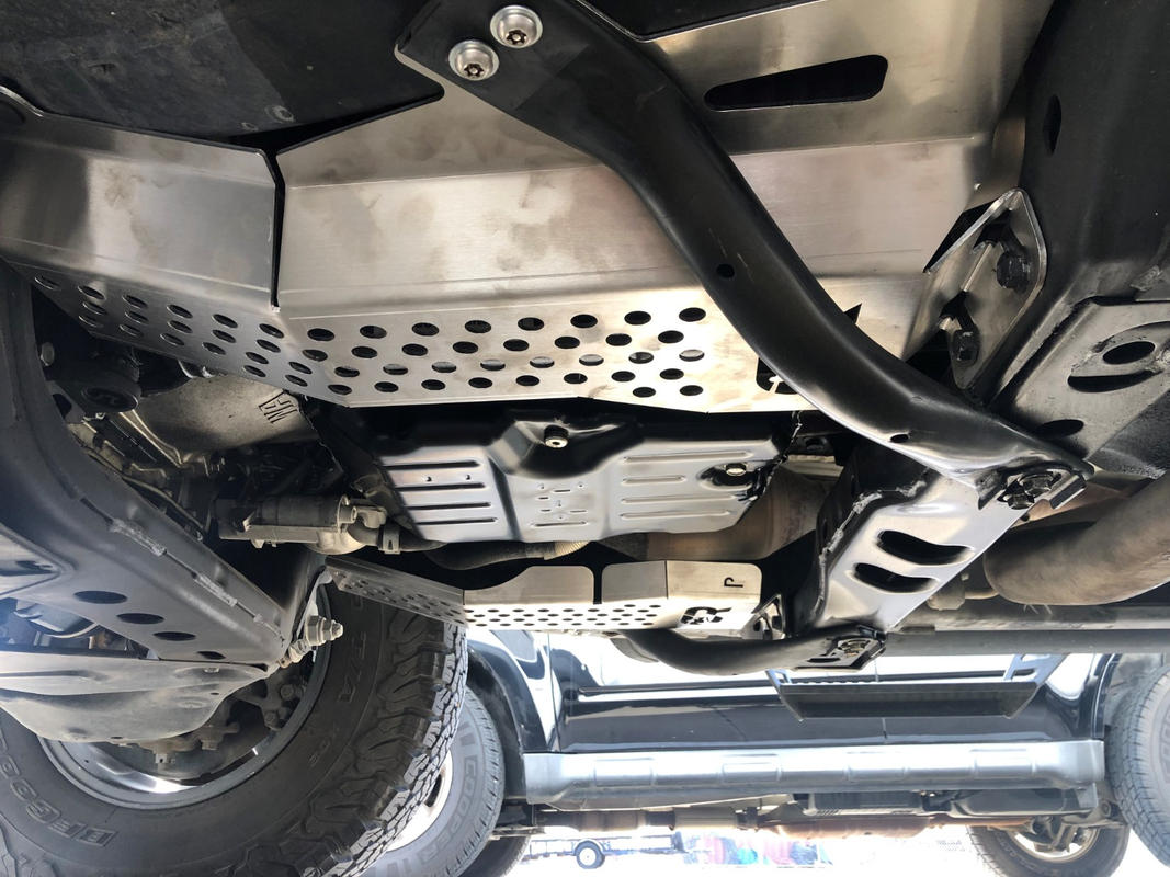 Cali Raised Catalytic Converter Shield For (20162023) —