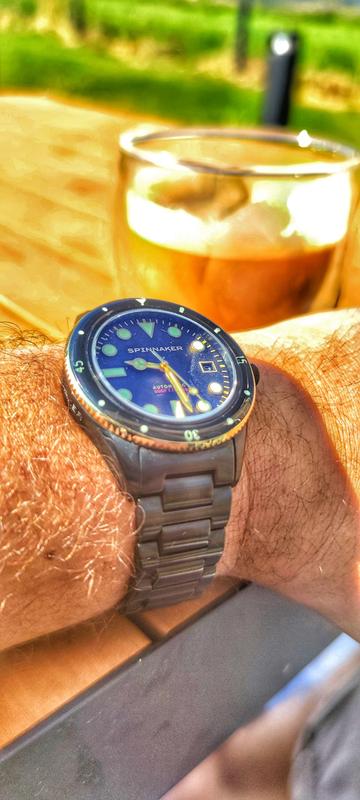 REVIEWS – Spinnaker Watches