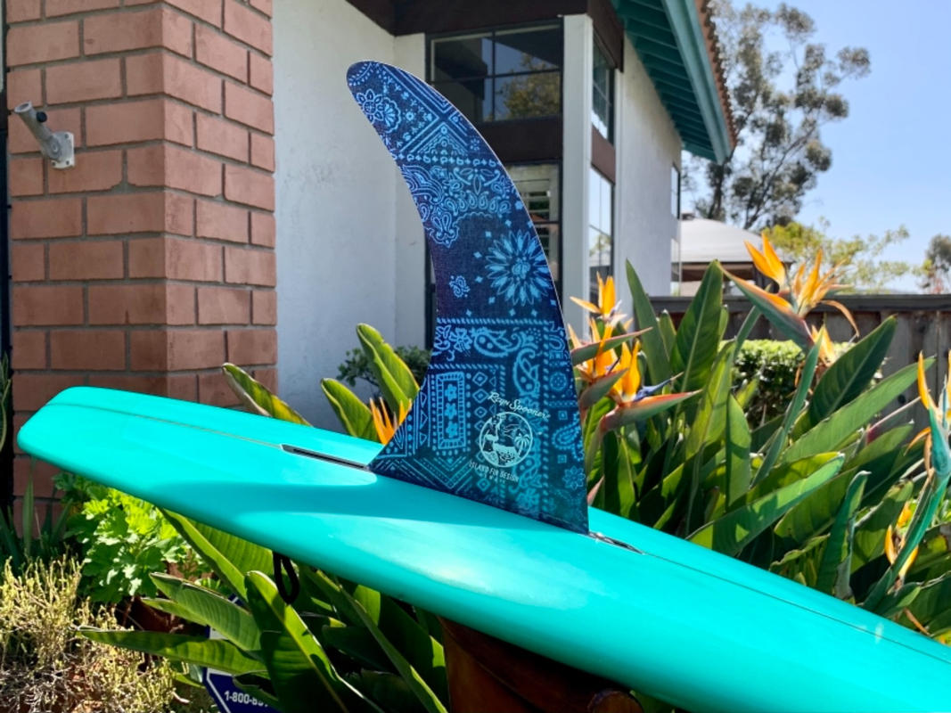 ISLAND FIN PINE PLACE SURF FIN / Fiberglass & Resin – Reyn Spooner