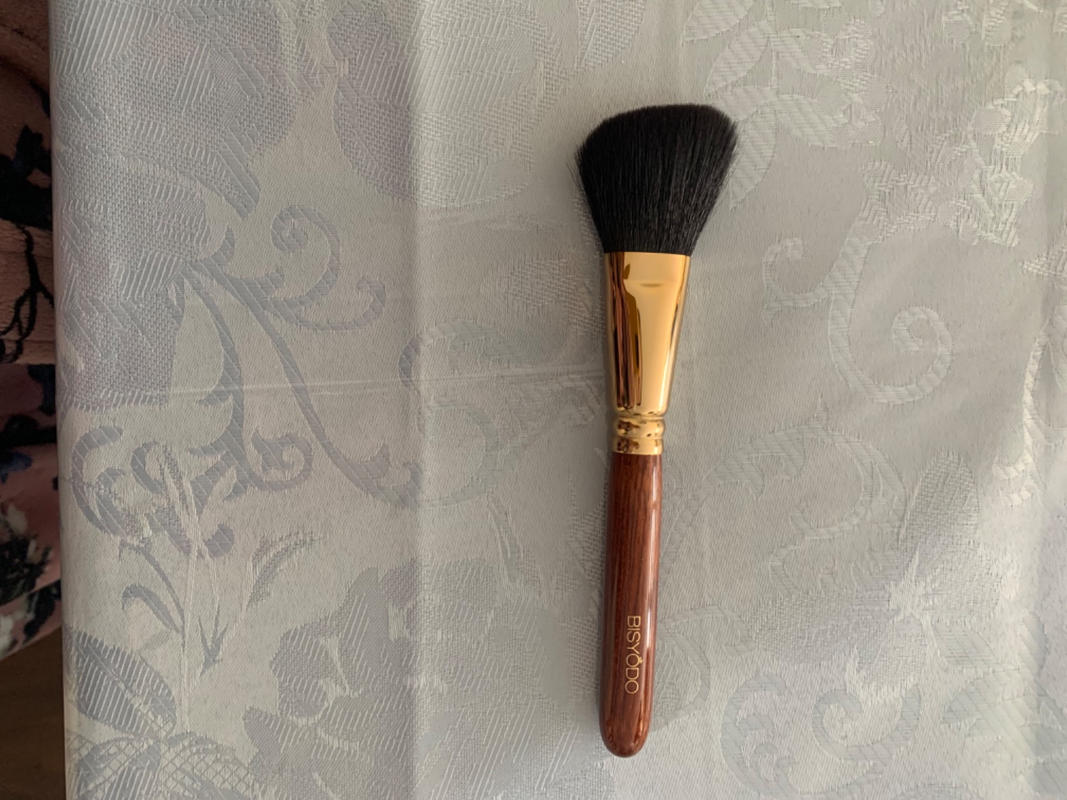 Bisyodo B-HC-02 Highlight Cheek Diagonal Brush (Long Series