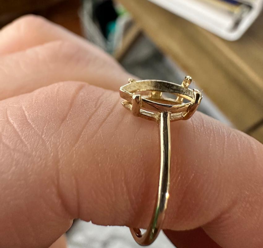 Solid Gold Gemstone Marquise Ring in White Topaz – local