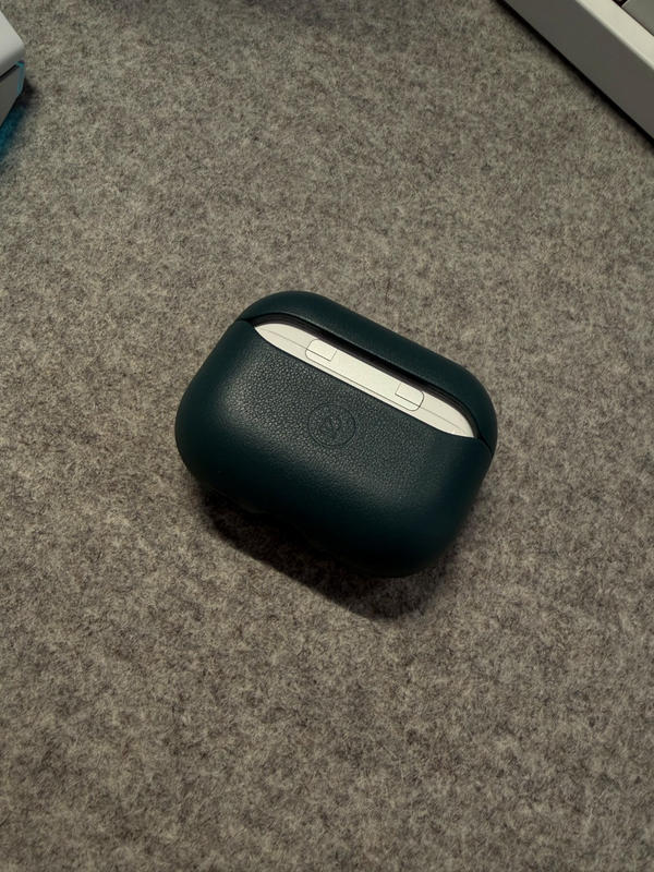 Nappa Leather AirPods Pro (3rd Generation) Case - Avocado Green