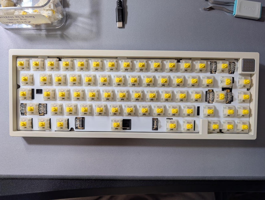 Gateron KS-3 Milky Yellow Pro Linear Switches – Divinikey