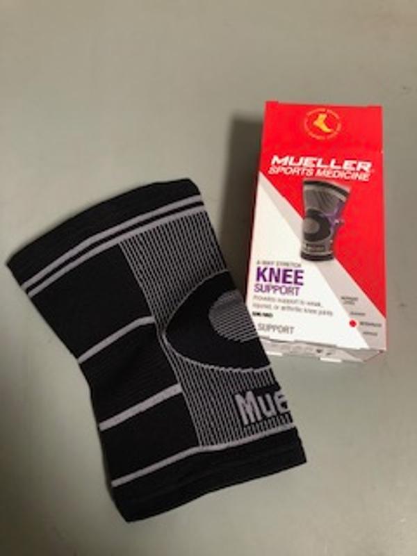 Mueller Sports Medicine Knee Support