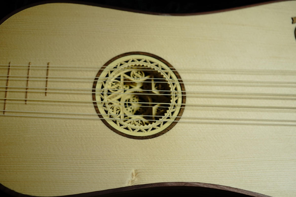 EMS Heritage Baroque Guitar Early Music Shop