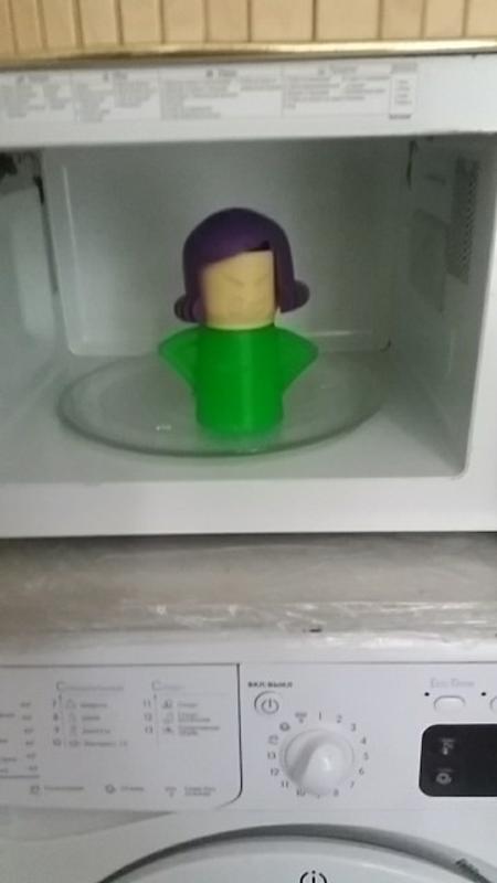 Angry Mama Microwave Cleaner • Mangoms