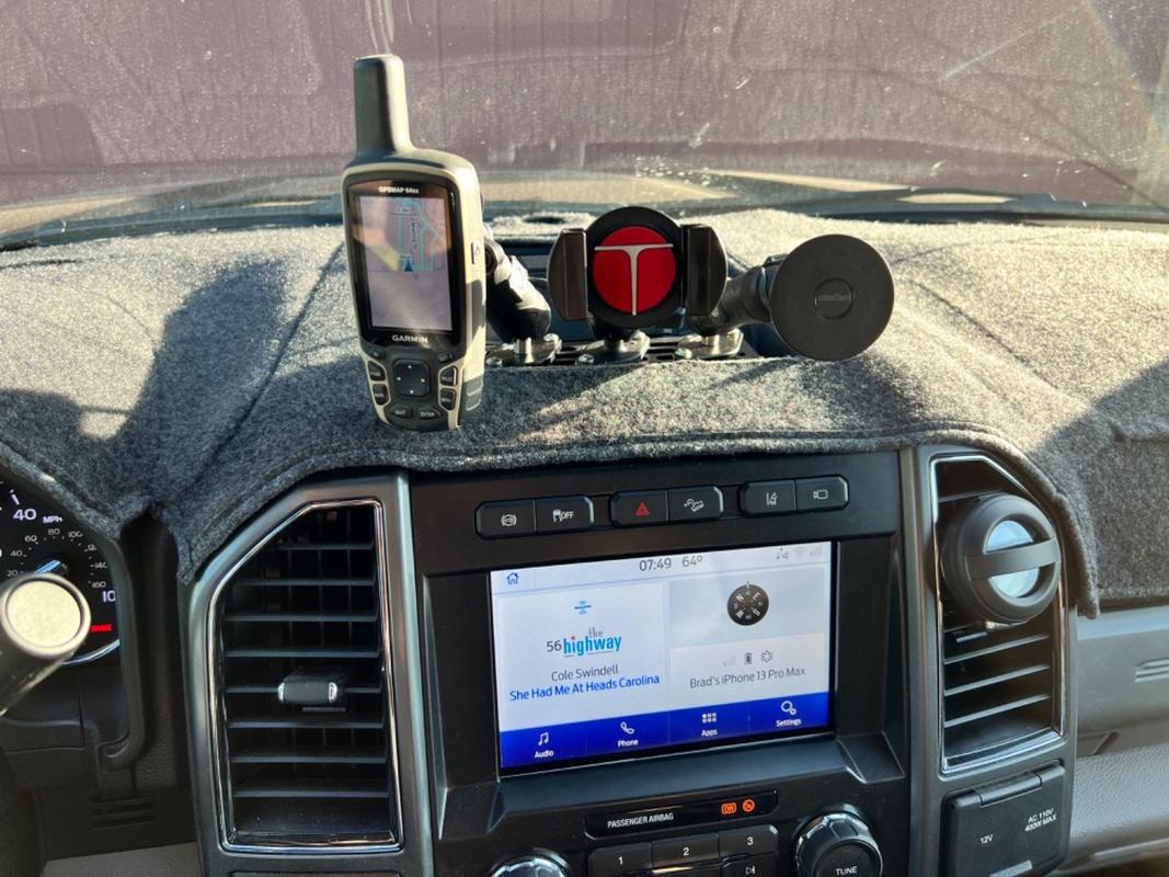 Ram Mount F350 Dash Mount | Ford F-150 & Raptor (2015-2020) F-250/F-350 (2017-2021 ...