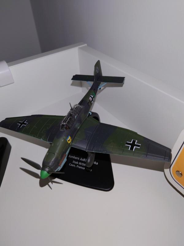 Maquette d'avion en plastique JU-87G-2 STUKA1/72