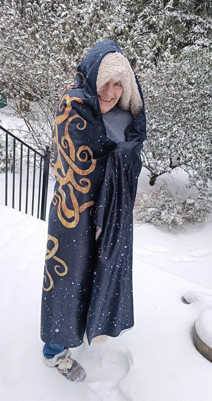 Knight Hooded Blanket – Lunafide