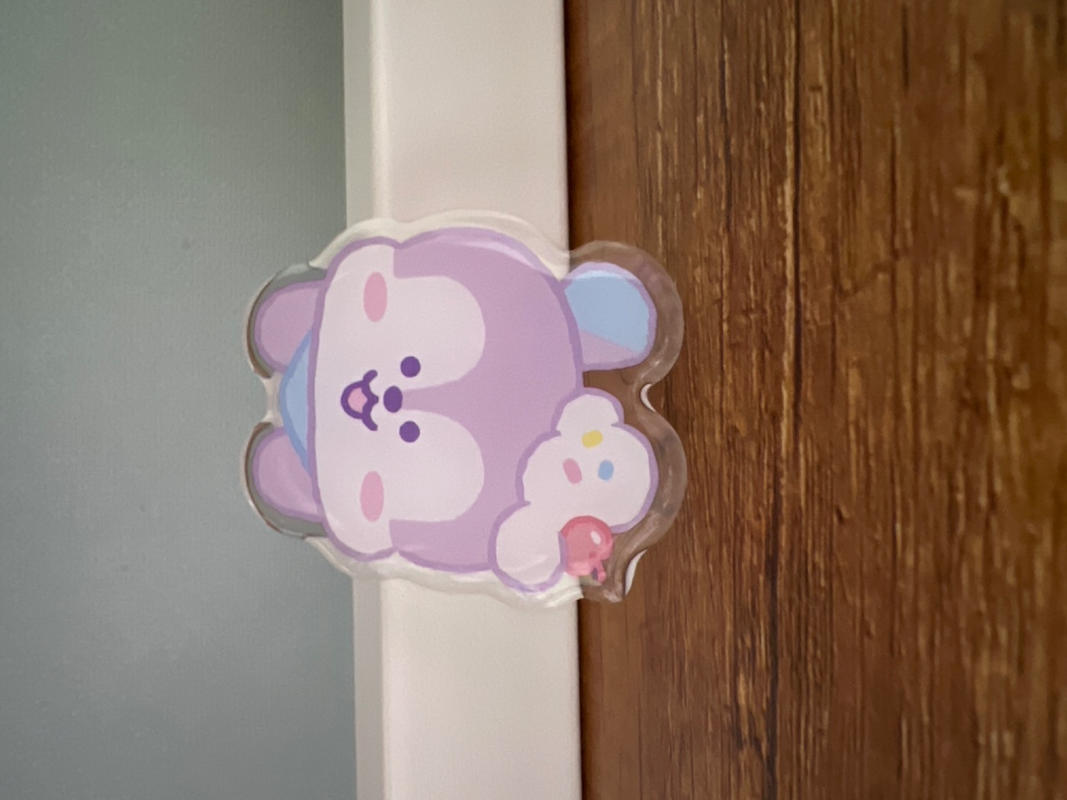 BT21 MANG ACRYLIC MAGNETIC CLIP ON THE CLOUD EDITION – LINE