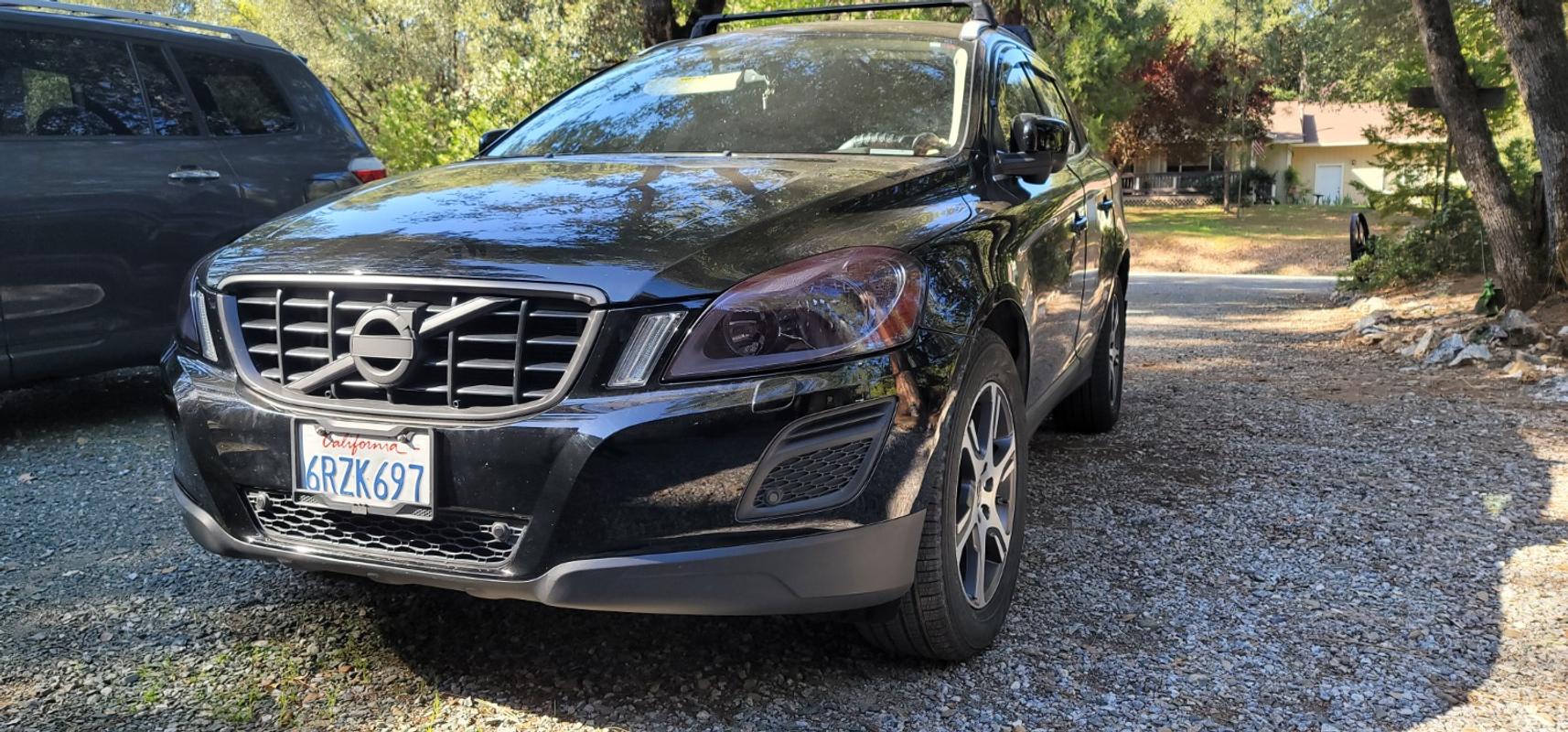 2010 volvo xc60 deals headlights