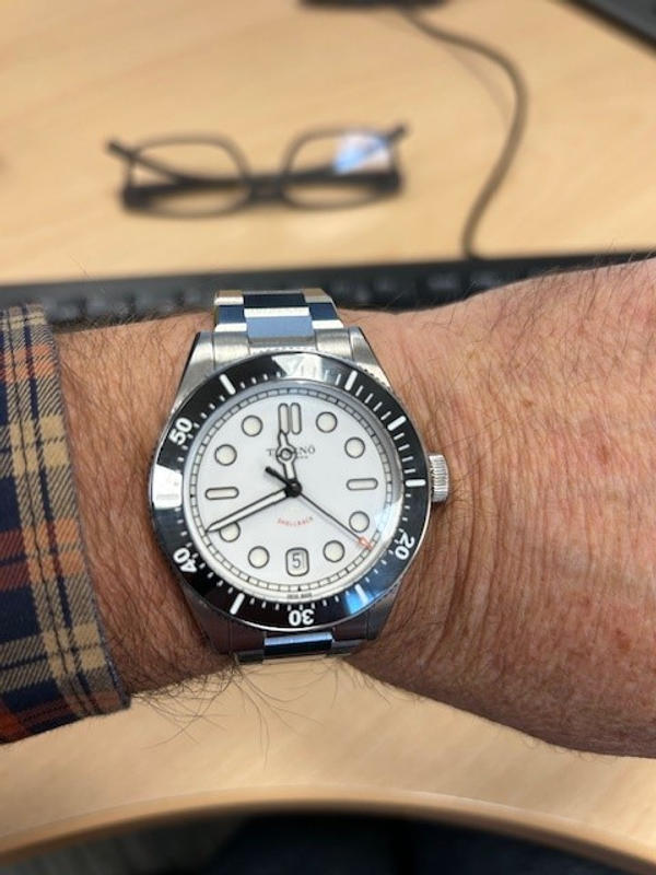 Shellback White/Black | Tusenö, Swedish Automatic Watches Since 2015
