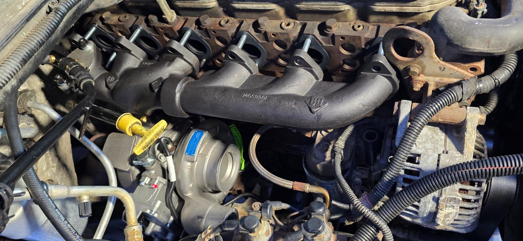 Howler Stock VGT Turbo Kit Dodge 5.9L Cummins 2003-2007