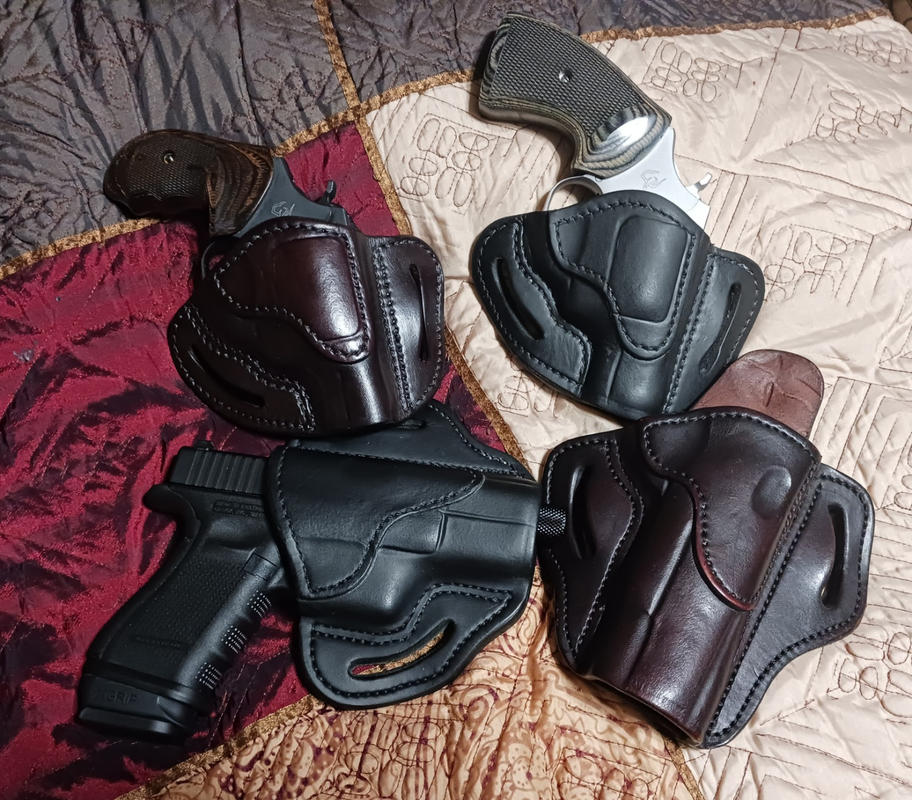 Small frame snub nose high quality revolver black leather holster chief