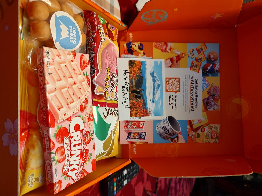 Santa's Snackfest | TokyoTreat