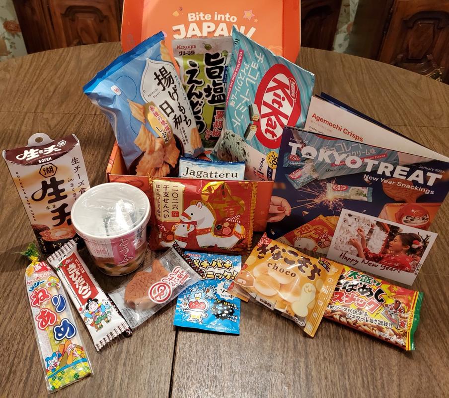 トップス Matoki's Birthday 2025 BOX XL New Year Snackin' Party | TokyoTreat