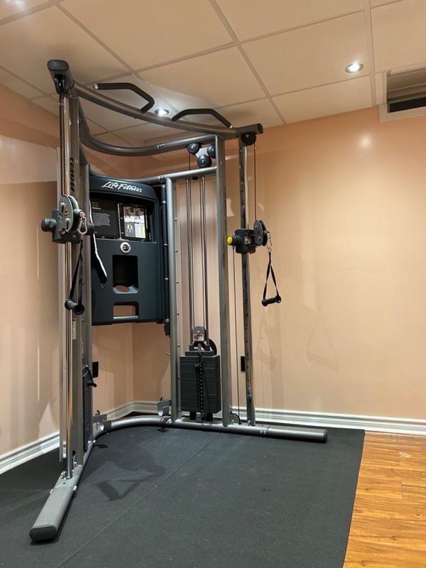 Life fitness g7 home best sale gym reviews