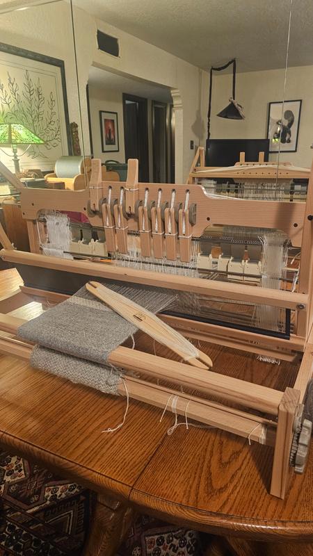 Ashford Folding Table Looms | 4-16 Shafts | 16-32