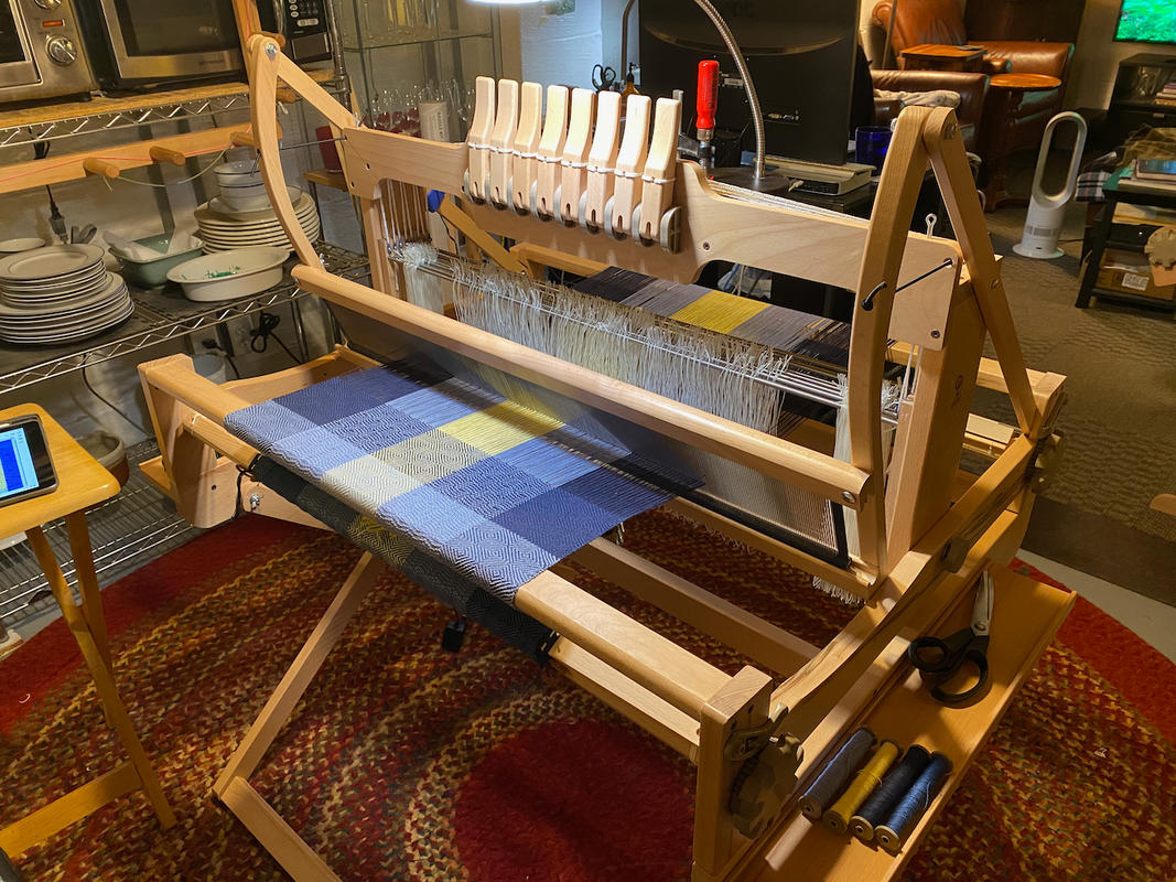 Ashford Folding Table Looms | 4-16 Shafts | 16-32