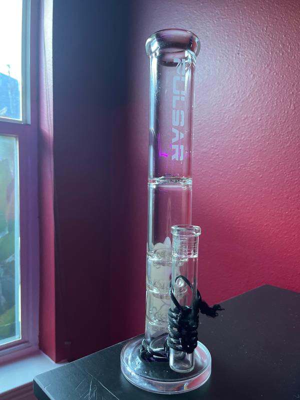 Pulsar Glass Water Pipe With Three Turbine Percs