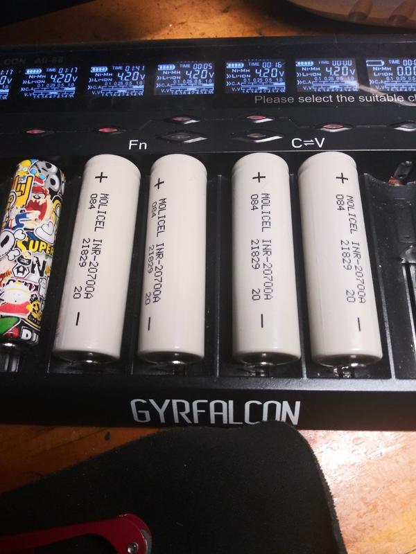 IMR 20700 3000mAh Rechargeable Battery - High Drain 30A Continuous / 40A Pulse, Flat Top