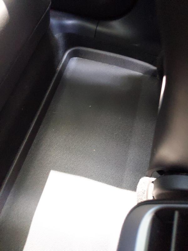 Tesla Model Y All-Weather 3D MAXpider Floor Mats and Liners – TESLARATI  Marketplace