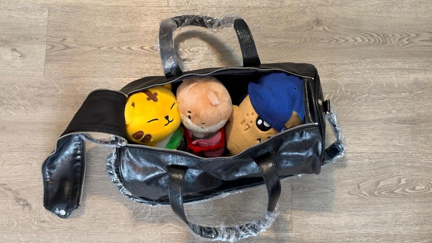 HAPPY MINGYU DAY [DUFFEL BAG] トレカ付き SEVENTEEN - HAPPY MINGYU DAY [ DUFFEL BAG ]