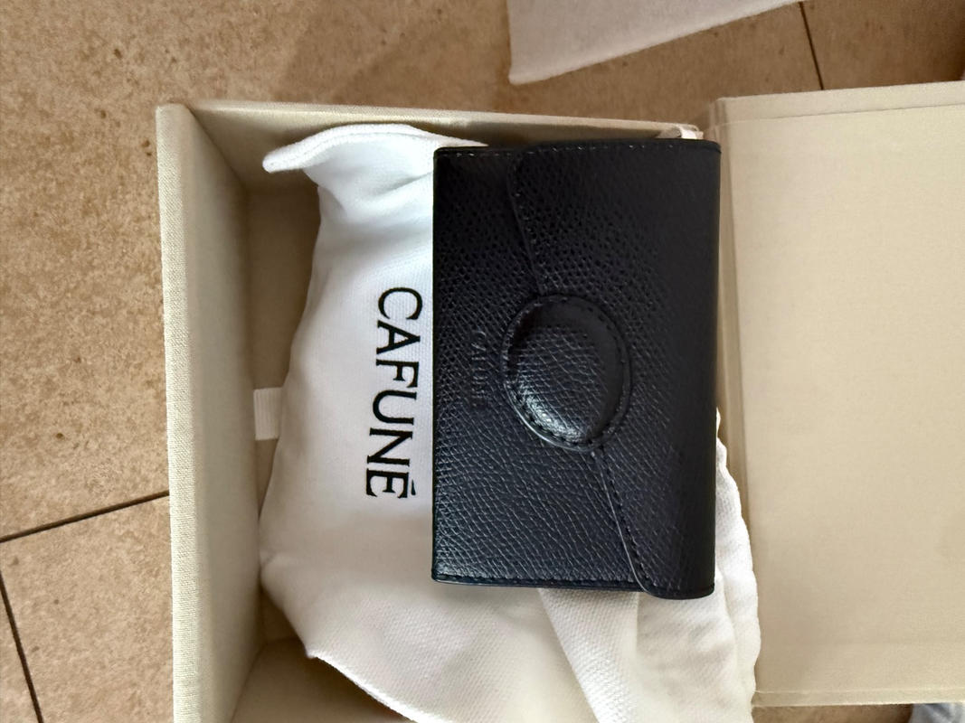 Cafuné カフネ - Basalt Card Case - Black