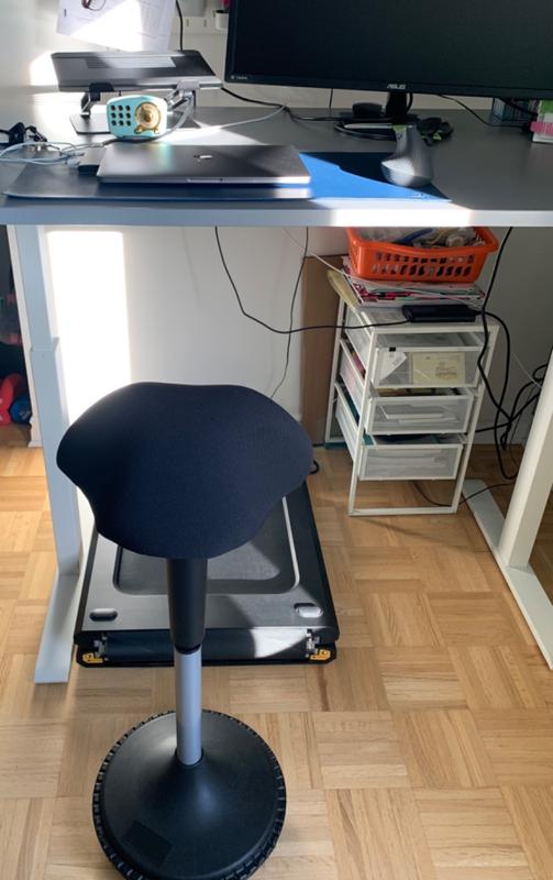 Active outlet desk stool