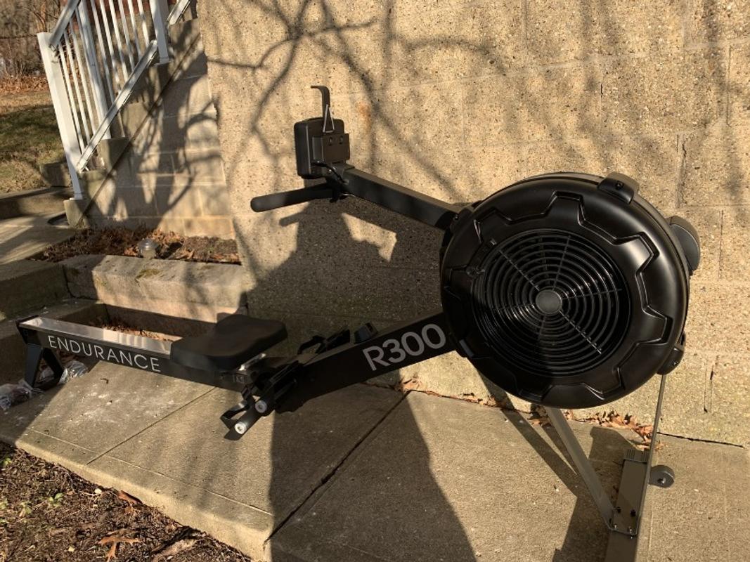 Body solid best sale rower r300