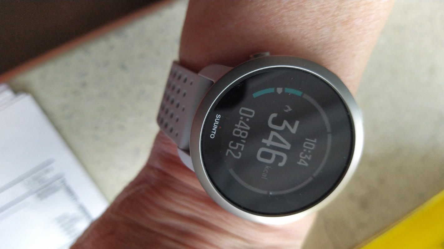 Suunto 3 pebble white review hot sale