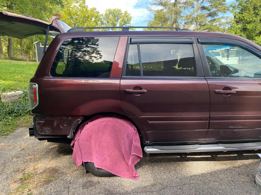 Honda Dark Cherry Pearl R-529P Touch Up Paint