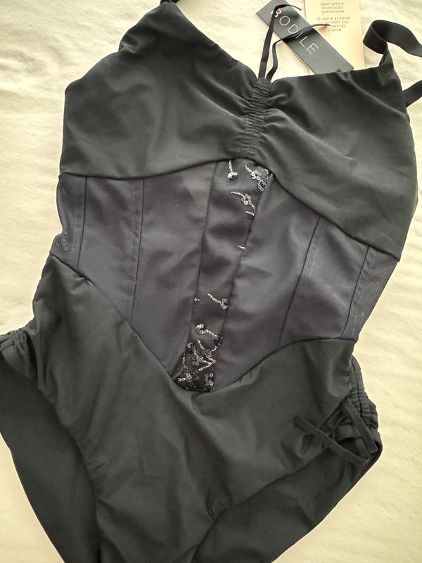 YASMINA LEOTARD | SHIMMER – BODILE