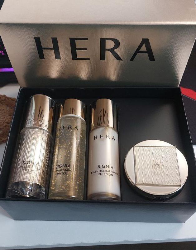 HERA Signia Special Gift Set: Luxurious Skincare Set – Global