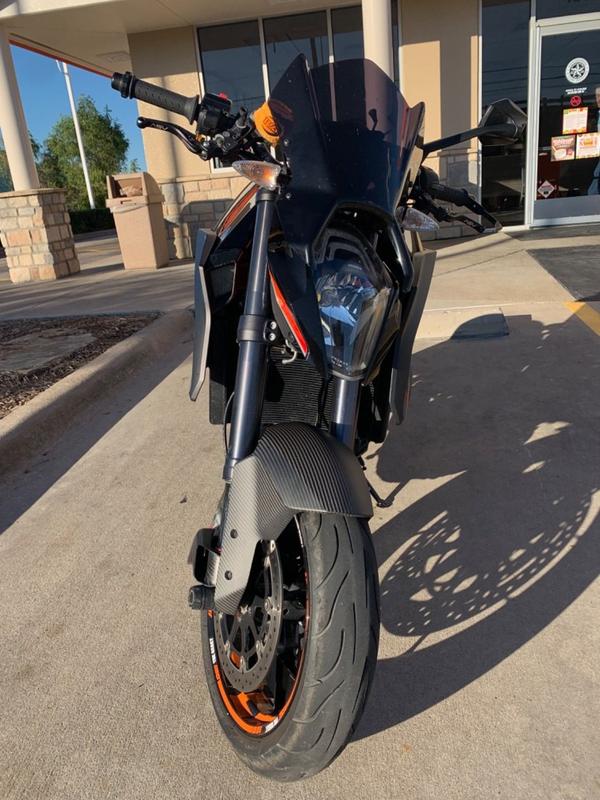 KTM 1290superduker カーボンフェンダー　フロント KTM 1290 SUPER DUKE GT/R/EVO 2014-2023 Carbon Fiber Front Fender