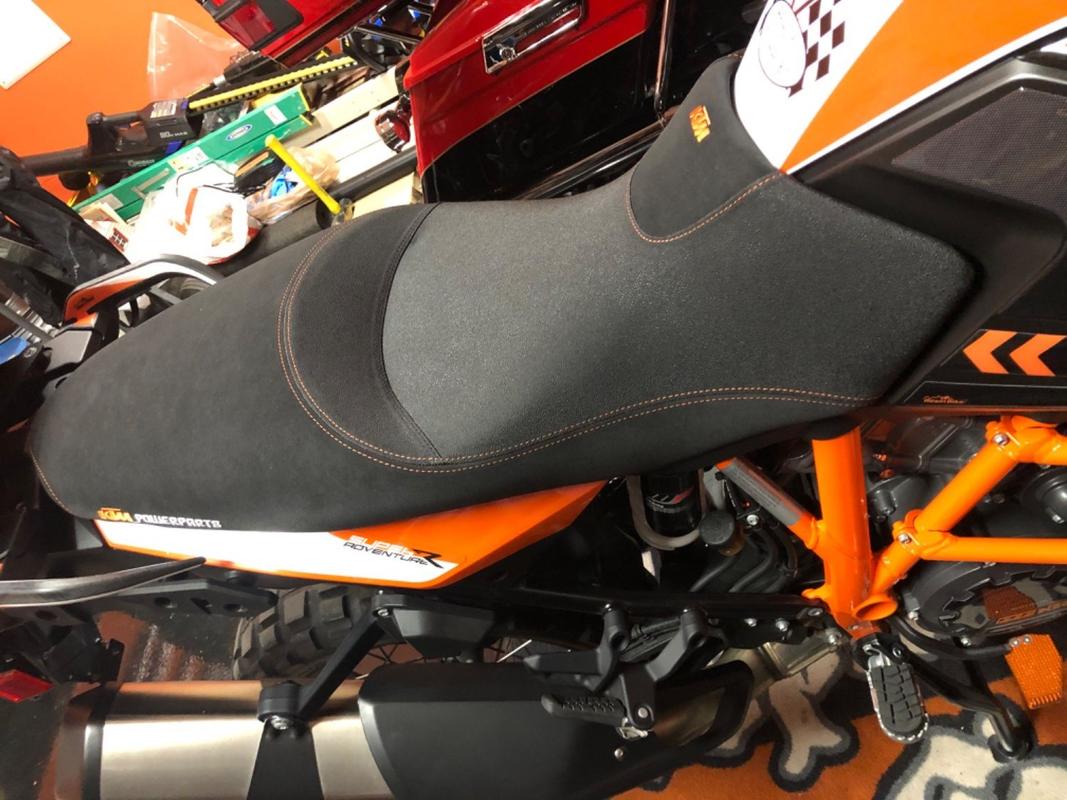 KTM Ergo Passenger Heated Seat with Switch 1290 Super Adv R/S 2017