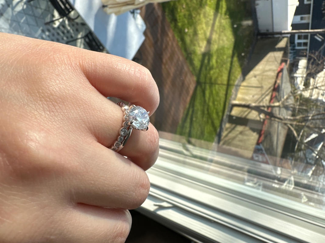 The Chelsea Classic Round Solitaire Engagement Ring Modern Gents