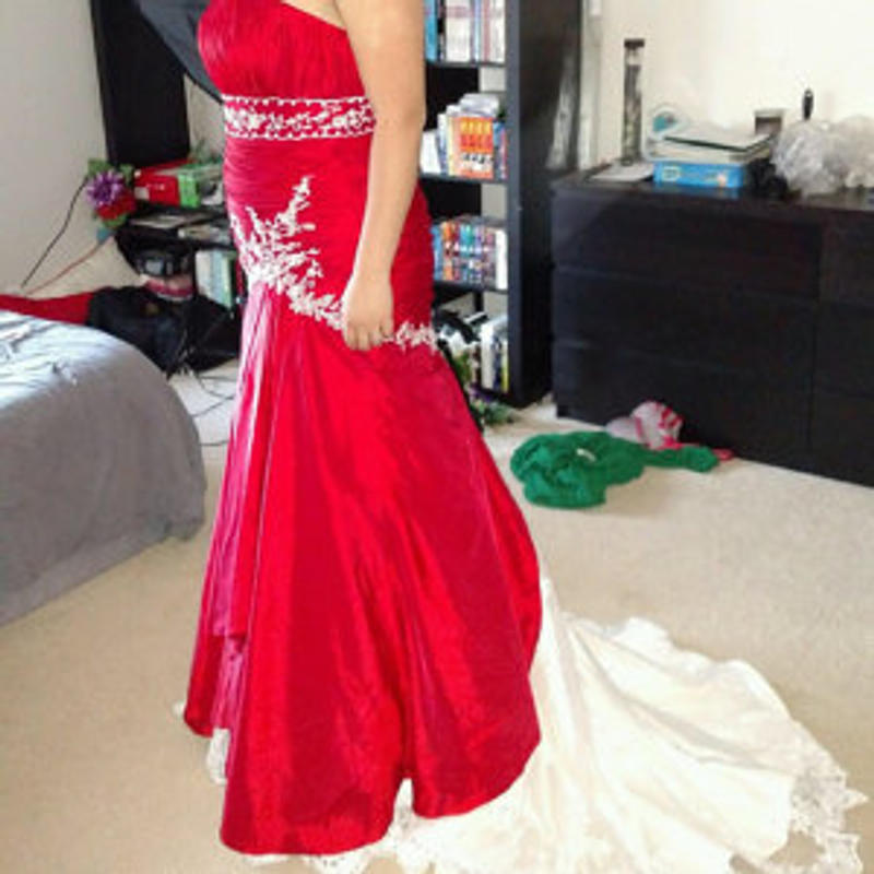 Red Silver Wedding Dresses