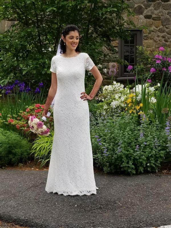 2 Piece Modest Cotton Lace Wedding Dress with Short Sleeves | Lorelle ieie 2 Piece Modest Cotton Lace Wedding Dress with Short Sleeves | Lorelle ieie