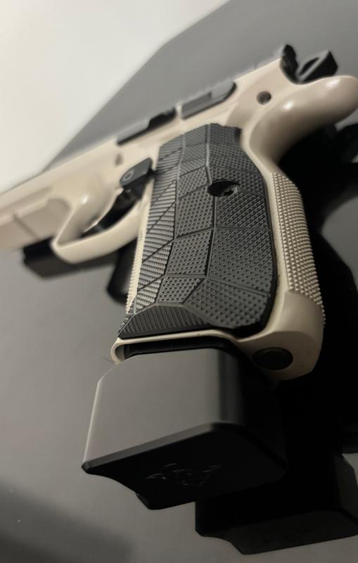 CZ Shadow 2 Palm Swell Bogies G10 Grips