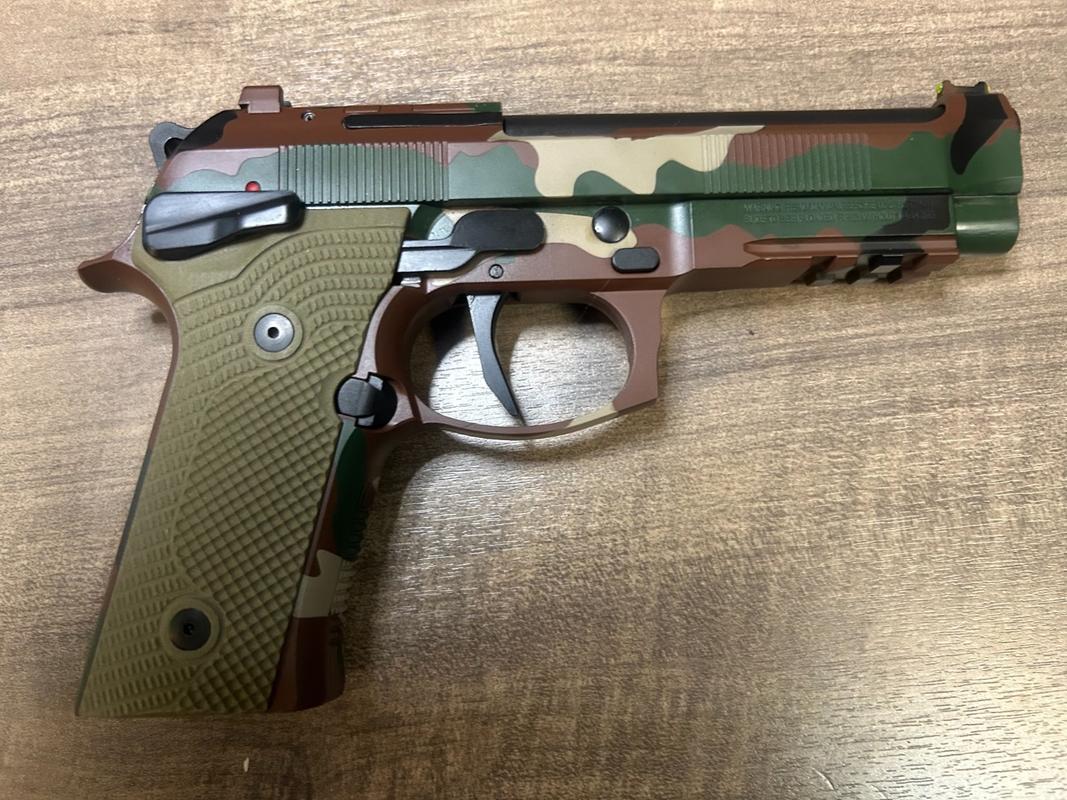 Beretta 92Xi Veloce Grips | LOK Grips