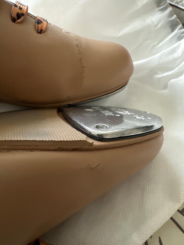 かぴお Oxford Style Tic Tap Toe Shoe | Capezio®