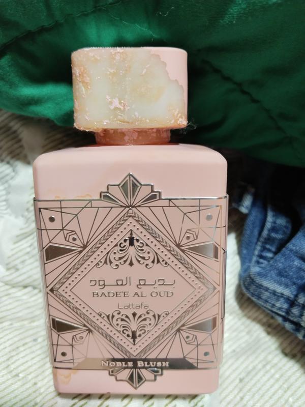 Badee al Oud Noble Blush Lattafa 100ml Mujer - Inspirado en Newcleus d