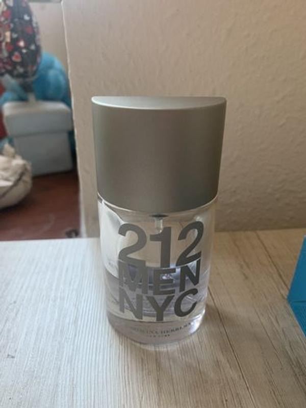 Carolina herrera 212 hombre 30 ml sale