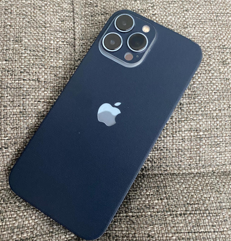 iPhone - skim DarkBlueIphone.jpg?v=1676662855