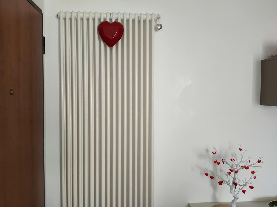 Cuore - Piatto a forma di cuore in ceramica grigia | Luxe Lodge
